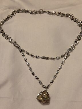 Source Unknown Silver Floral-Link Necklace with Champagne Crystal Drop
